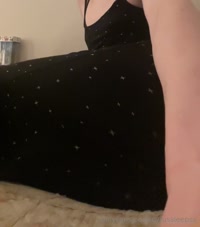 cyrussleepss leak - getting ready to plug my hole ^_^… anal toy ppv tonight !!