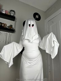 digitalsluut leak - just a normal ghost girl..but slutty
