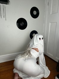 digitalsluut leak - how tempting is this ghost girl?