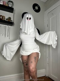 digitalsluut leak - just a normal ghost girl..but slutty