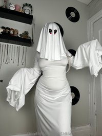 digitalsluut leak - spooky season posts are starting heheh