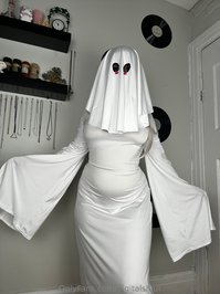 digitalsluut leak - spooky season posts are starting heheh