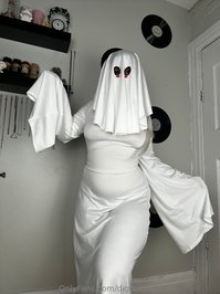 digitalsluut leak - spooky season posts are starting heheh