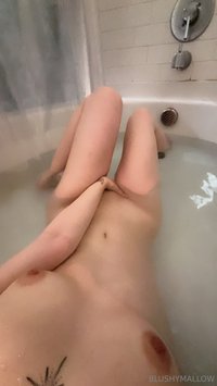 dummi.gf leak - fingering myself >:3c