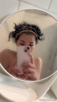 dummi.gf leak - quick shower pics for yall :3