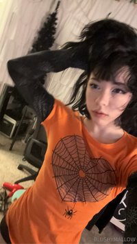 dummi.gf leak - bunch of orange pictures