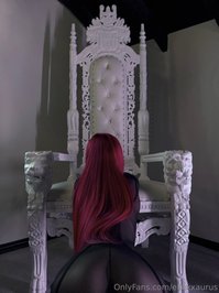 ellexxaurus leak - the last pic is my fave it’s submissive as fuck ⛓️‍ rip the..