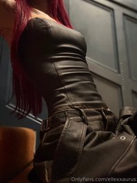 ellexxaurus leak - do u like my outfit!? I felt so classy and that’s cranberry ..