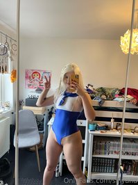 floortank leak - White bunny pictures; see through bodysuit ✔️ some ass, some..