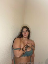 glizzycatcher.noppv leak - don’t you love big boobs?