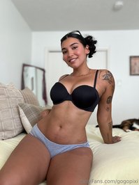 gogopixi leak - Keep swiping to strip me naked