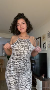 gogopixi leak - What do you think of my new outfit??