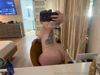 grannyswissss leak - How fat does my ass loom