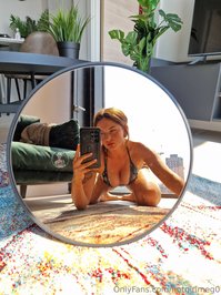 hotgirlmeg0 leak - shout out to hotels who make weird mirrored surfaces for me ..