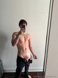 jakegelato leak - 28 pictures of me taking off my pants