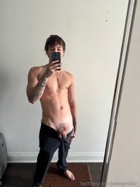 jakegelato leak - 28 pictures of me taking off my pants