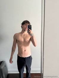 jakegelato leak - 28 pictures of me taking off my pants