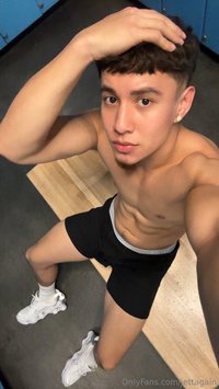 jettagain leak - A lil feet action