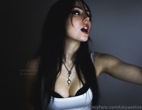 katyaaeliza leak - I dont like wearing a bra. Let me use ur hands instead >:(