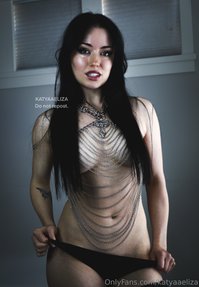 katyaaeliza leak - <3 vampiress stuff (More pics from this set available, see..