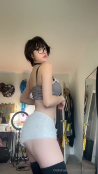 kenalialuv leak - strip tease twerking, till im fully nude :3