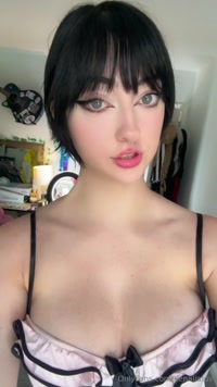 kenalialuv leak - goon for me? showing all the things that get u hard, saying ..