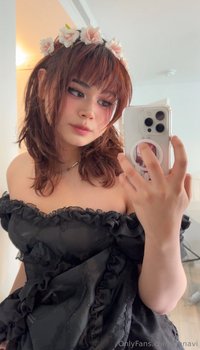 kianavi leak - ahhhh I feel so pretty in this outfit I wish I had someone h..