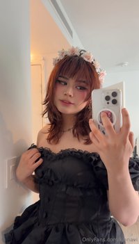 kianavi leak - ahhhh I feel so pretty in this outfit I wish I had someone h..