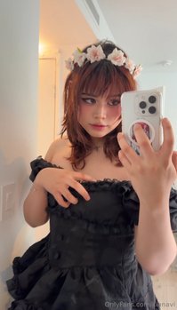 kianavi leak - ahhhh I feel so pretty in this outfit I wish I had someone h..