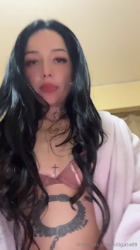 kitigato69 leak - Gatita michumichutomabicho tiene hambre