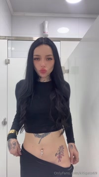 kitigato69 leak - Gatita michumichutomabicho tiene hambre