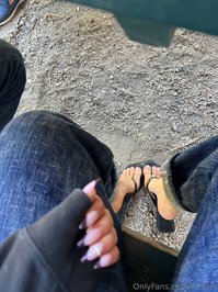 lehlani leak - I get annoyed when I have a lot going on and can’t be on her..