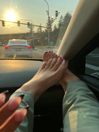 lehlani leak - New nails I’ve never done a brown French before. I feel so..