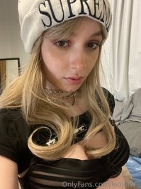 leojamie leak - Goth gf?