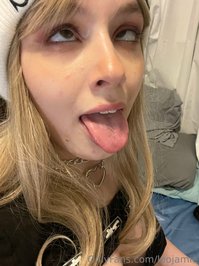 leojamie leak - Goth gf?