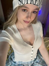 leojamie leak - I’m late for school