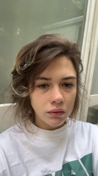 levanabanana1 leak - This is my slept in face