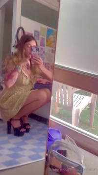 levanabanana1 leak - This is your 1 minute reminder that I’m hot, especially in h..