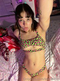 lovinkitten leak - invite me to ur pool pls