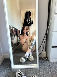 lydiagh0st leak - it’s a no clothes kinda day, think anyone will notice? ﾟ+.(*..