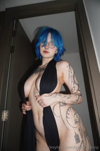 lyracr0w0-vip leak - what are you staring at hmm? ;)