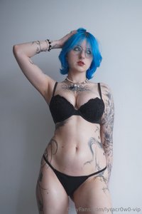 lyracr0w0-vip leak - what would you do if you felt my chest rush against you? ;)