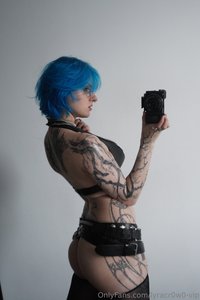 lyracr0w0-vip leak - never oiled up enough hehe