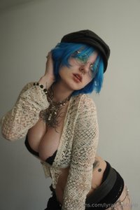 lyracr0w0-vip leak - thoughts on this outfit? :)