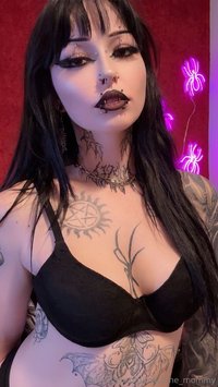 machine_mommy leak - how would you feel if I blew your phone up with photos of me..