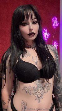 machine_mommy leak - how would you feel if I blew your phone up with photos of me..