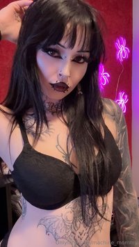 machine_mommy leak - how would you feel if I blew your phone up with photos of me..