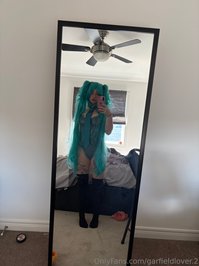 mattiegarf leak - Ever seen a cuter miku?