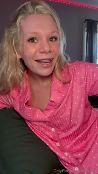 mileyxvip leak - Started my morning with a couple orgasms