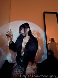 moonlighty_ leak - in the Moon light